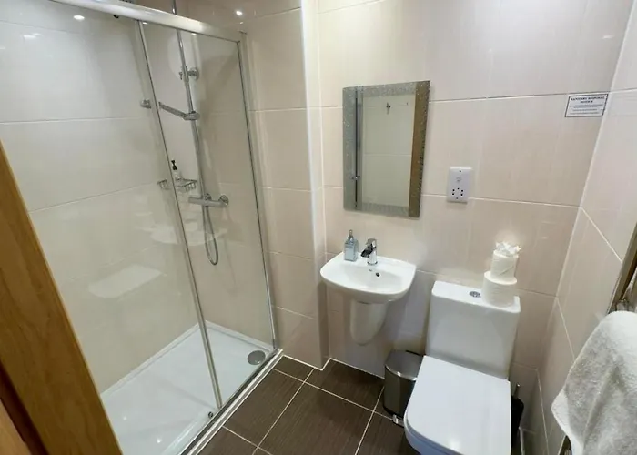 Waverley Inn Holiday Apartments