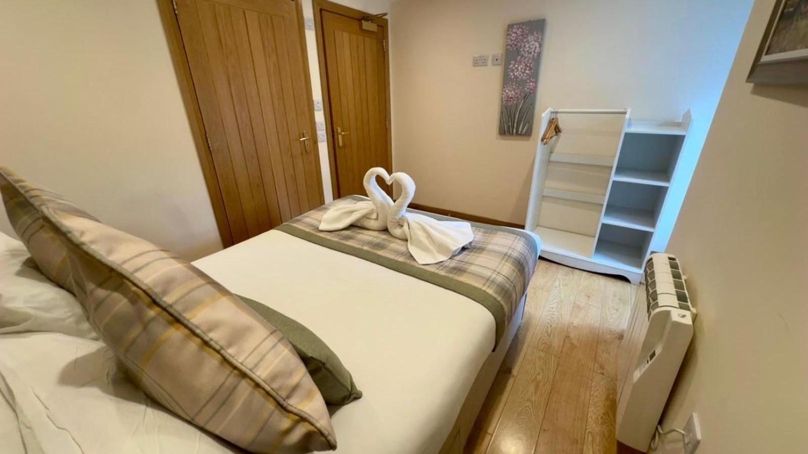 Waverley Apartment